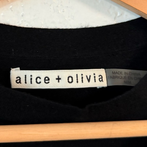 Alice + Olivia Roslyn cutout fitted sweater top size M - Picture 11 of 13